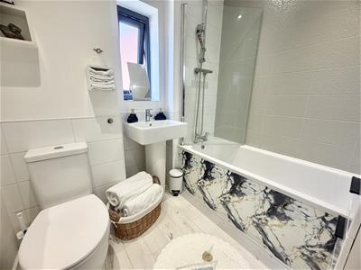 Picture 18